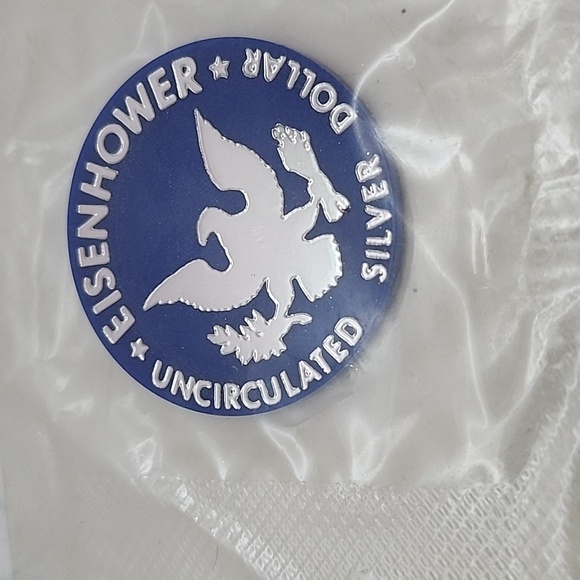 Vintage 1971 Eisenhower Uncirculated Silver Dollar Blue Pack Mint - Picture 5 of 8